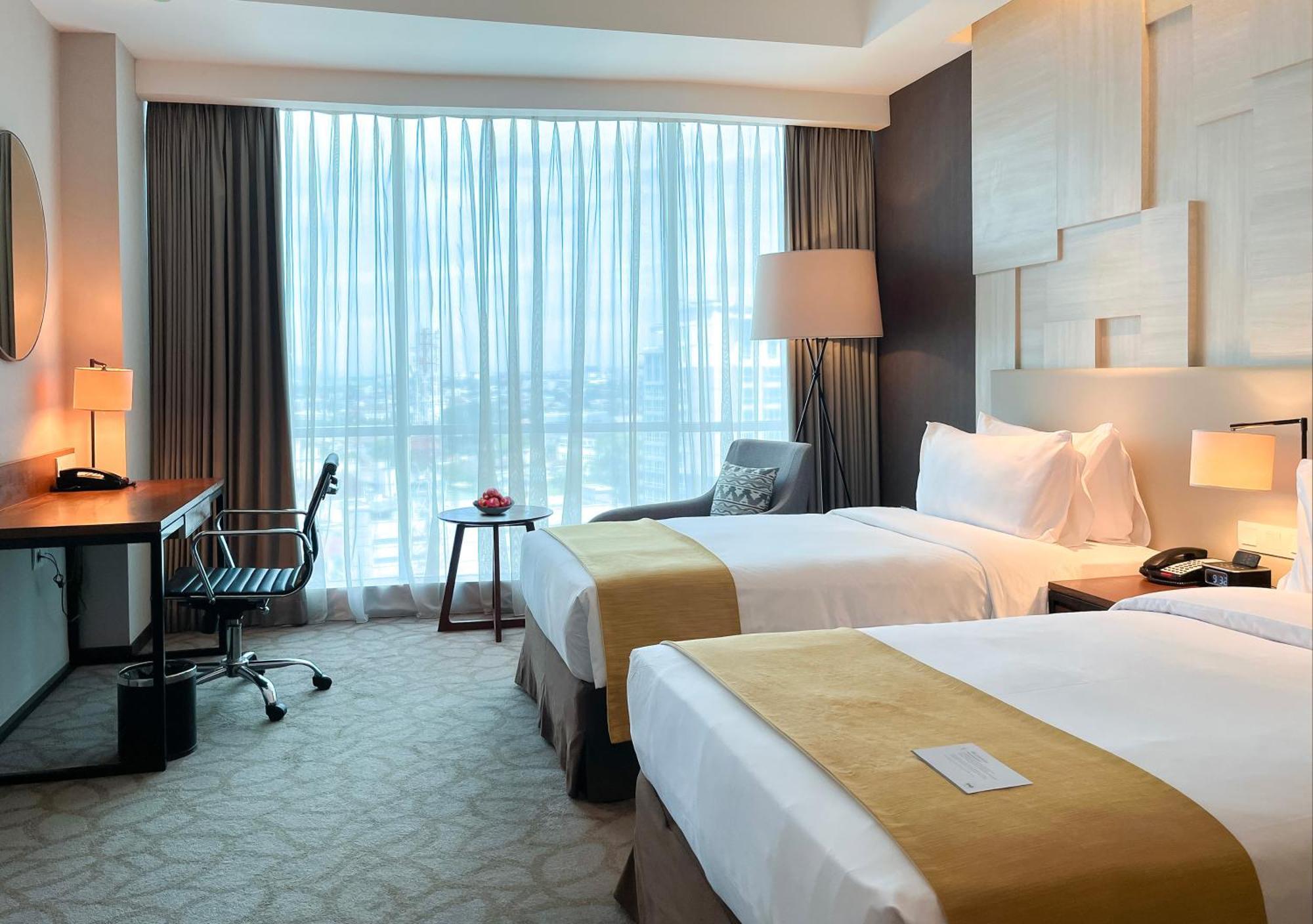 Hotel Crowne Plaza Bandung, An Ihg 5*
